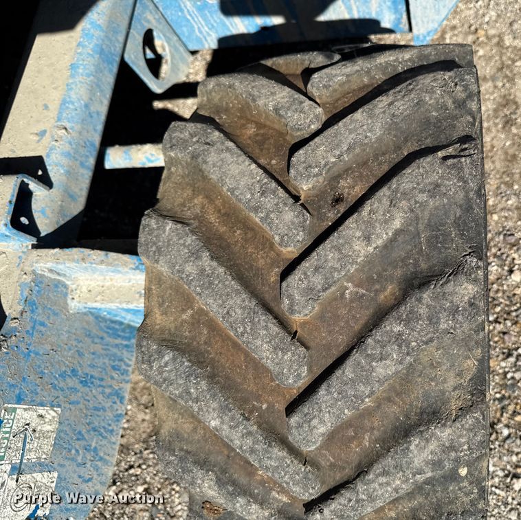 image for item EA1958 2007 Genie GS-2668 scissor lift