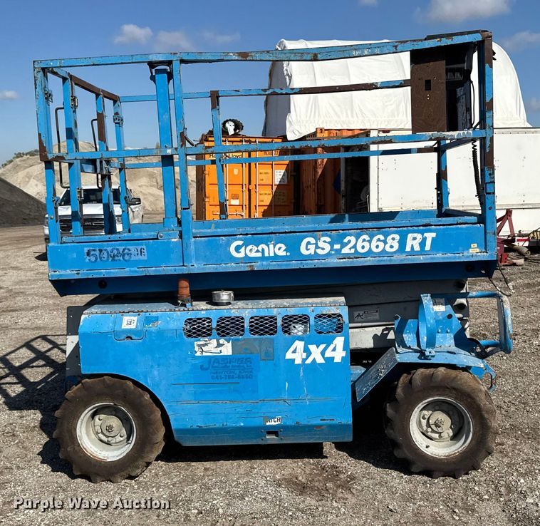 image for item EA1959 2006 Genie GS-2668 RT scissor lift