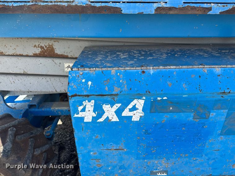 image for item EA1959 2006 Genie GS-2668 RT scissor lift