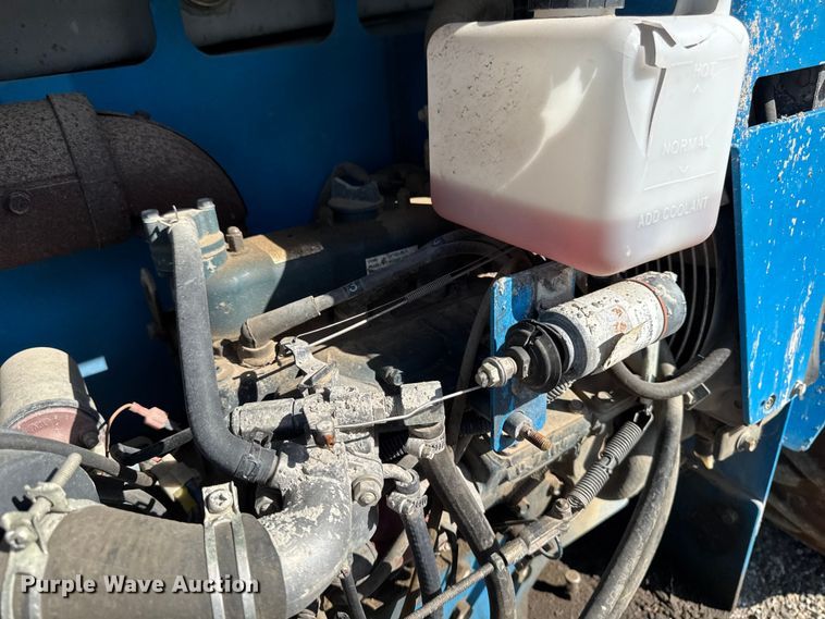 image for item EA1959 2006 Genie GS-2668 RT scissor lift