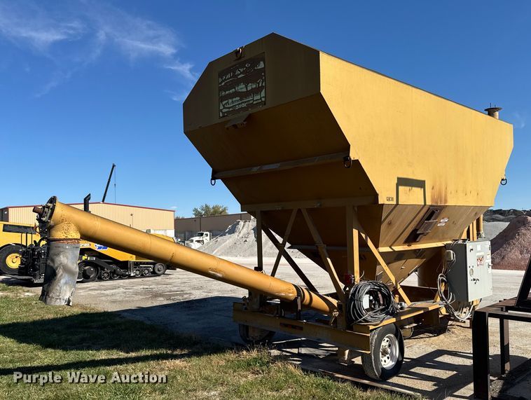 image for item EA1972 Surge bin