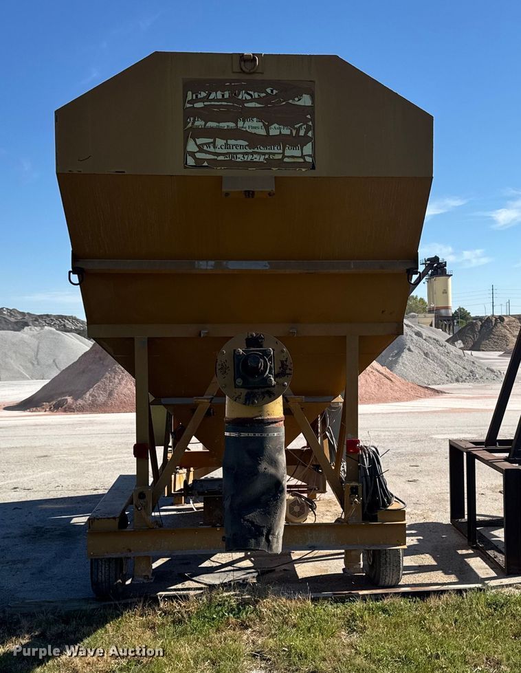 image for item EA1972 Surge bin