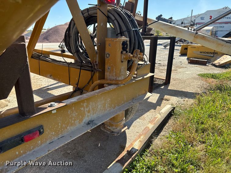 image for item EA1972 Surge bin