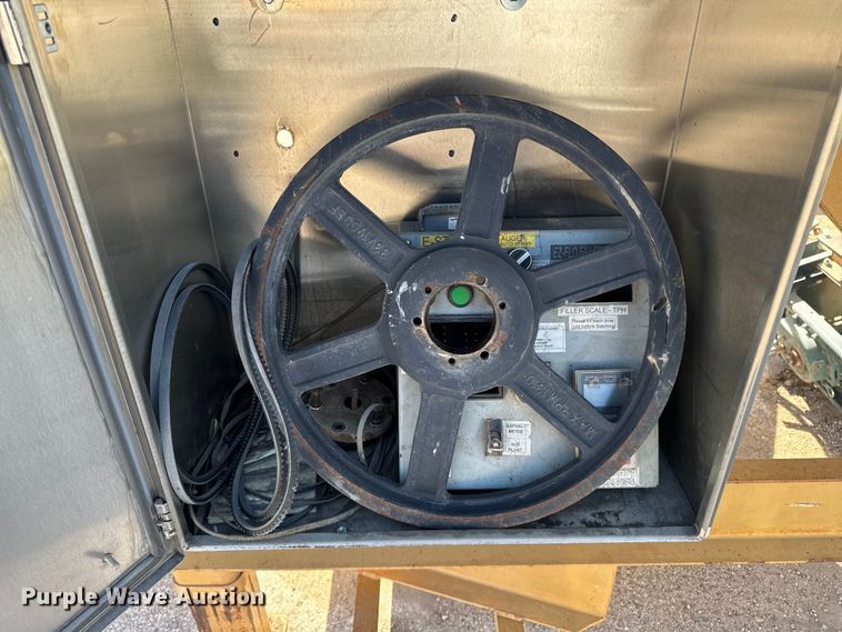 image for item EA1972 Surge bin