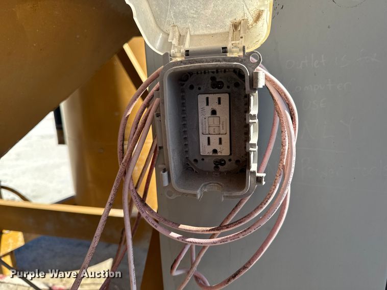 image for item EA1972 Surge bin