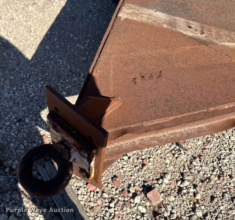 image for item EA1974 Fuel trailer