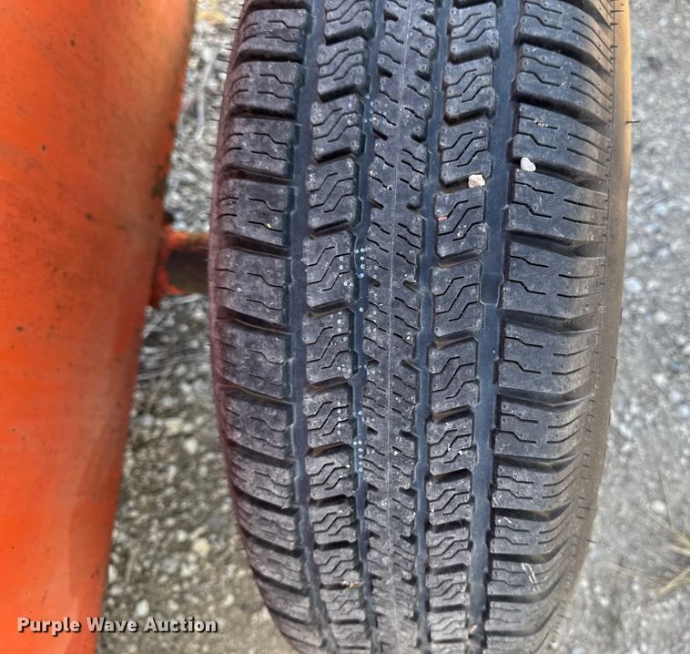 image for item EA1974 Fuel trailer