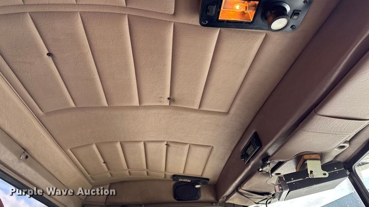 image for item EA1978 2006 Peterbilt 385 semi truck