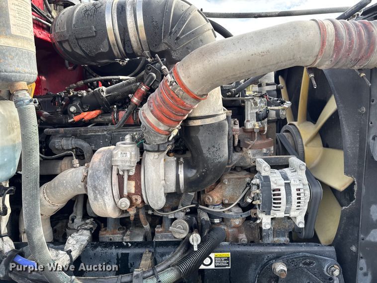 image for item EA1978 2006 Peterbilt 385 semi truck