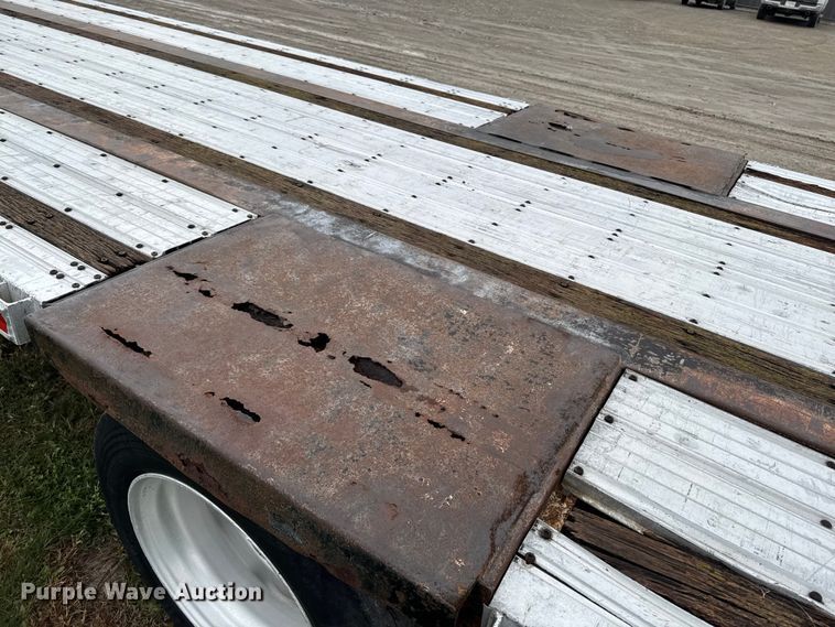 image for item EA1981 1998 Fontaine drop deck trailer