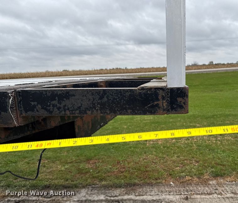 image for item EA1981 1998 Fontaine drop deck trailer