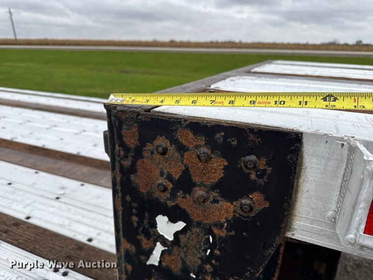 image for item EA1981 1998 Fontaine drop deck trailer