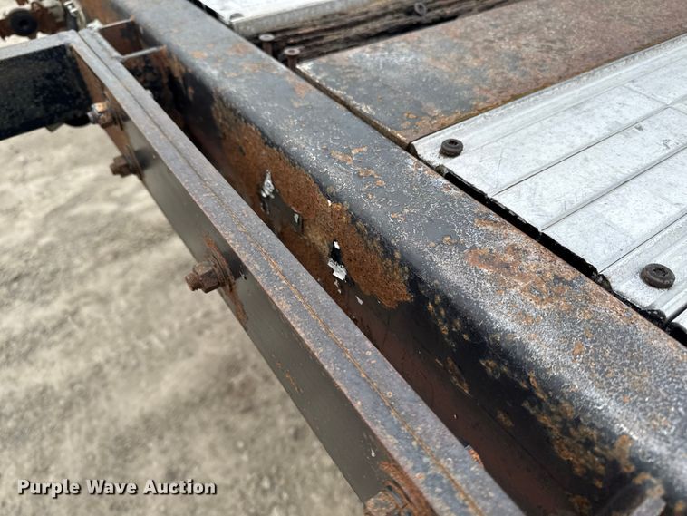 image for item EA1981 1998 Fontaine drop deck trailer