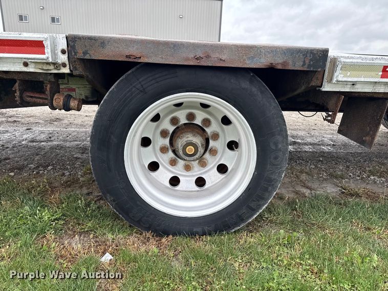 image for item EA1981 1998 Fontaine drop deck trailer