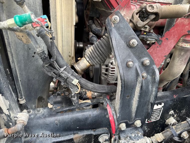 image for item EA1982 2012 Mack GU713 semi truck