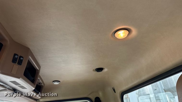 image for item EA1982 2012 Mack GU713 semi truck