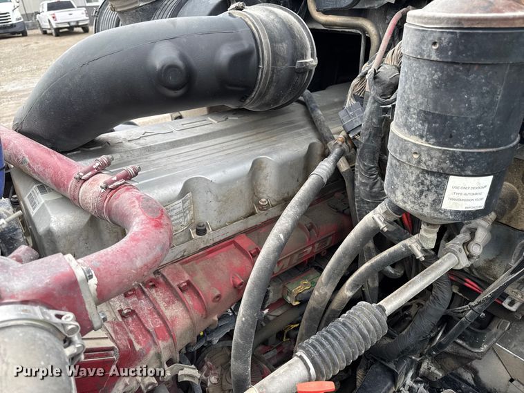 image for item EA1982 2012 Mack GU713 semi truck