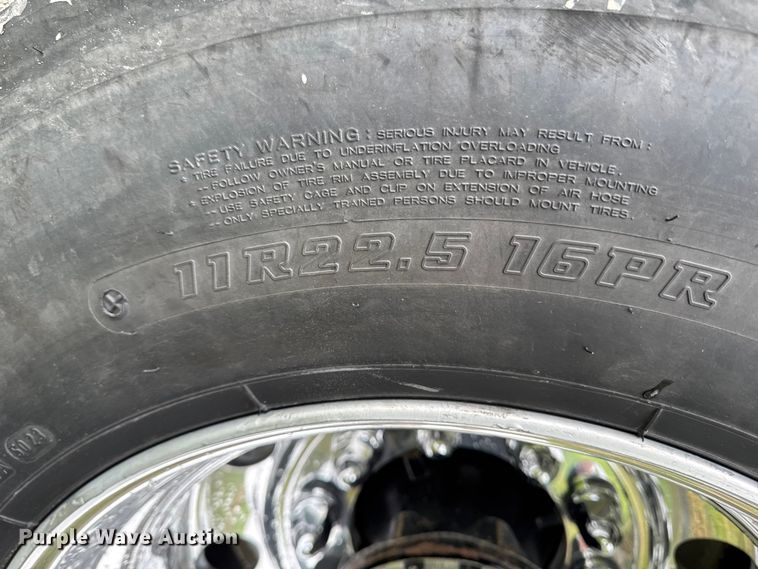 image for item EA1982 2012 Mack GU713 semi truck