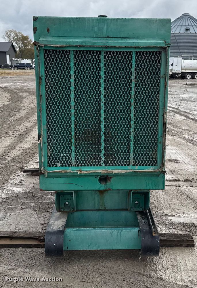 image for item EA1983 Onan Magneciter generator