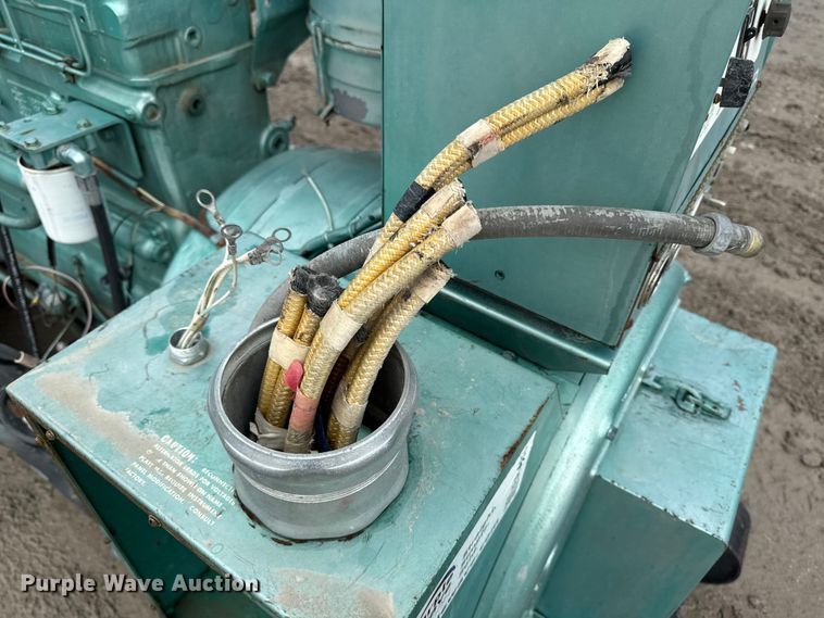 image for item EA1983 Onan Magneciter generator