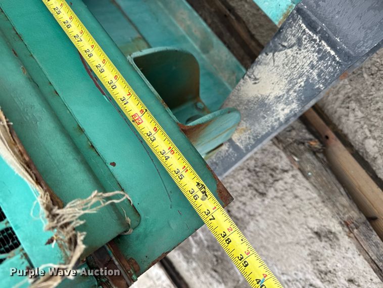 image for item EA1983 Onan Magneciter generator