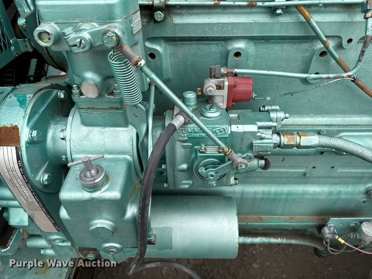 image for item EA1983 Onan Magneciter generator