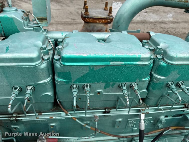 image for item EA1983 Onan Magneciter generator