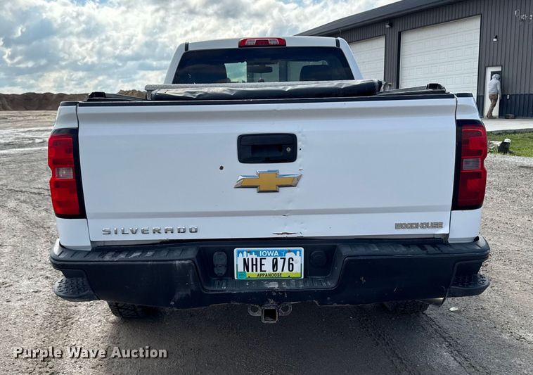 image for item EA1984 2015 Chevrolet Silverado 1500 pickup truck