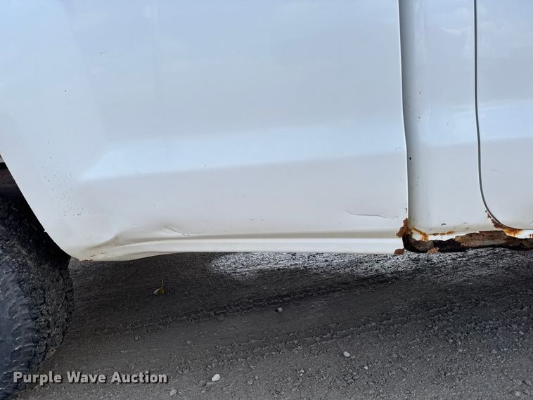 image for item EA1984 2015 Chevrolet Silverado 1500 pickup truck