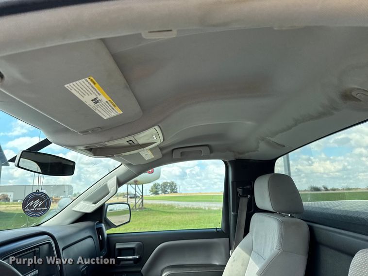 image for item EA1984 2015 Chevrolet Silverado 1500 pickup truck