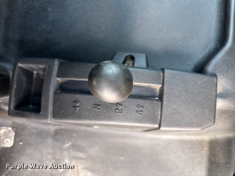 image for item EA1984 2015 Chevrolet Silverado 1500 pickup truck