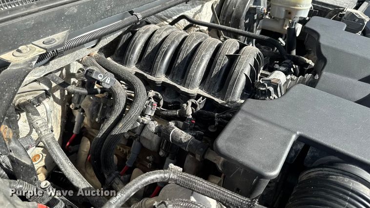 image for item EA1984 2015 Chevrolet Silverado 1500 pickup truck