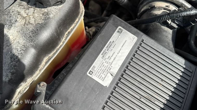 image for item EA1984 2015 Chevrolet Silverado 1500 pickup truck