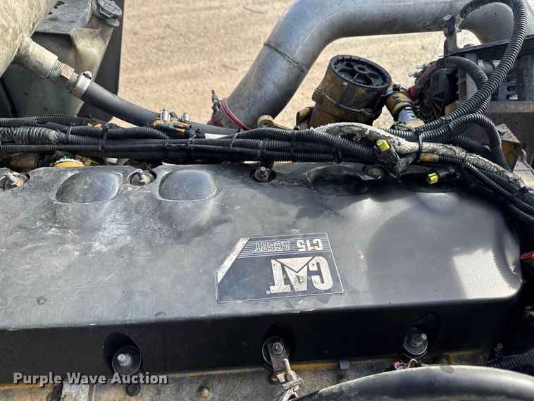 image for item EA1985 2009 Kenworth W900 semi truck