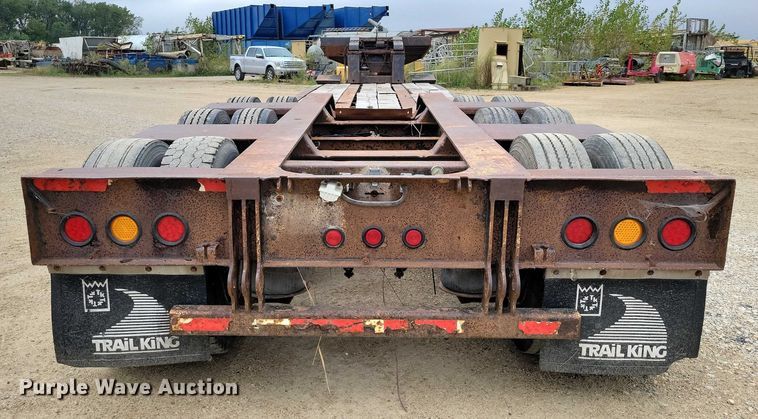 image for item EA2564 2001 Trail King lowboy equipment trailer