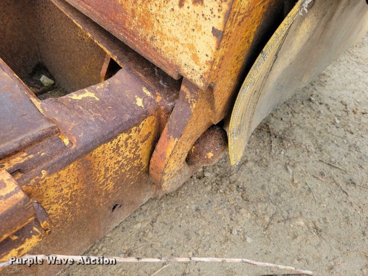 image for item EA2569 1993 Trail King lowboy equipment trailer