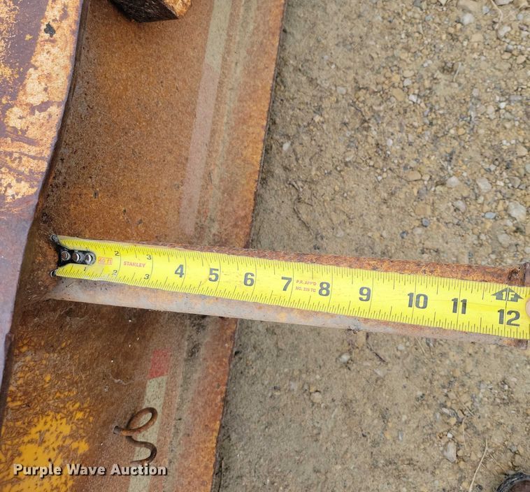 image for item EA2569 1993 Trail King lowboy equipment trailer