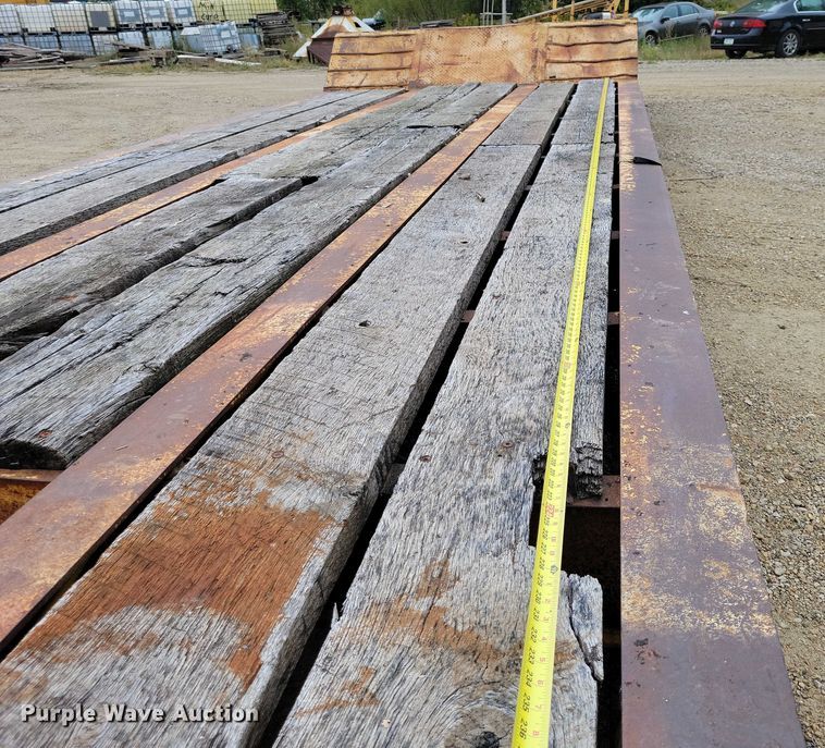 image for item EA2569 1993 Trail King lowboy equipment trailer