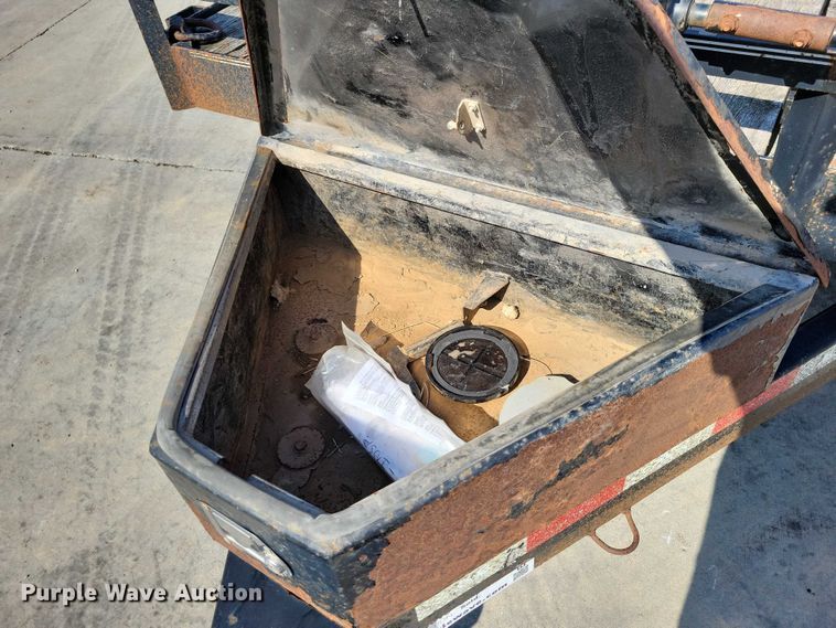 image for item EA2600 2014 Behnke Enterprises tilt deck equipment trailer