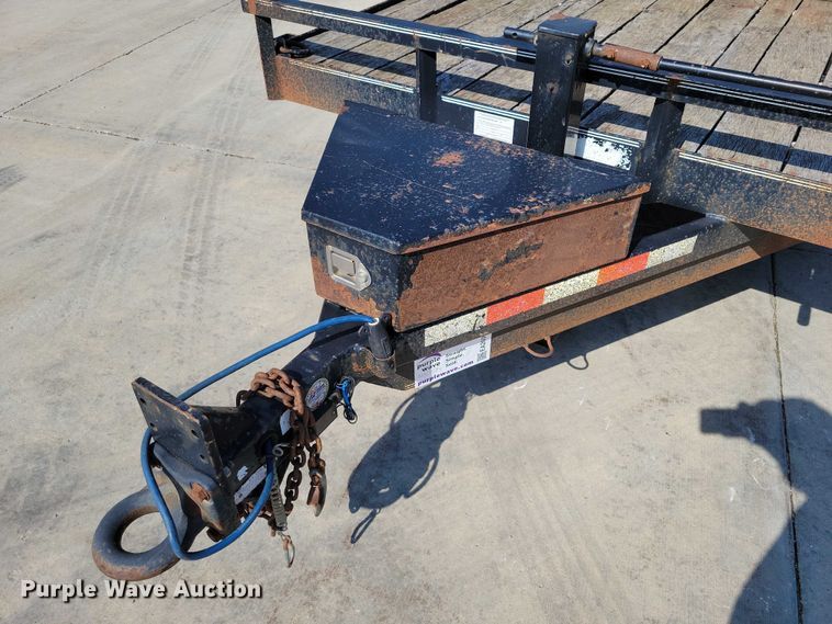 image for item EA2600 2014 Behnke Enterprises tilt deck equipment trailer