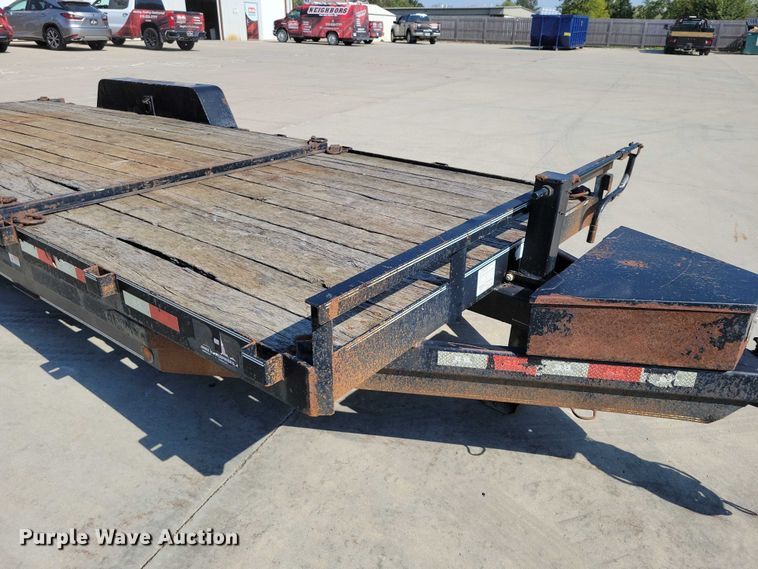 image for item EA2600 2014 Behnke Enterprises tilt deck equipment trailer