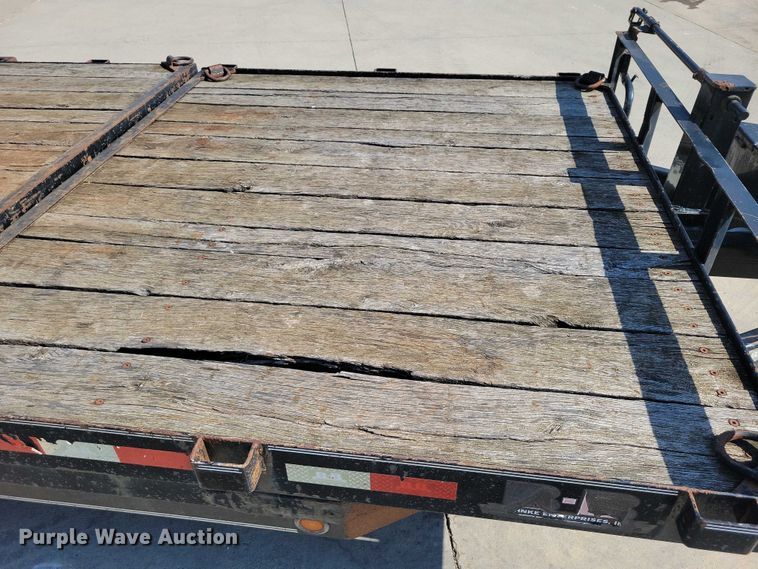 image for item EA2600 2014 Behnke Enterprises tilt deck equipment trailer