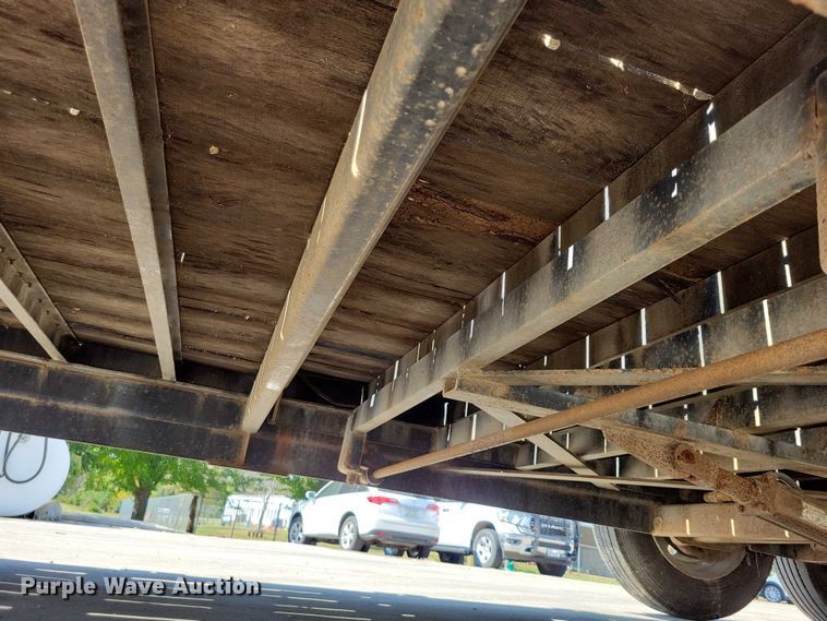 image for item EA2600 2014 Behnke Enterprises tilt deck equipment trailer