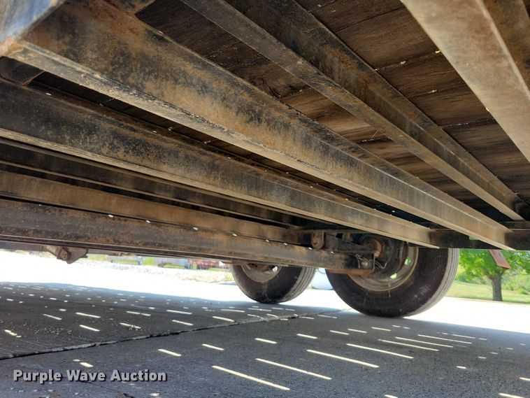 image for item EA2600 2014 Behnke Enterprises tilt deck equipment trailer