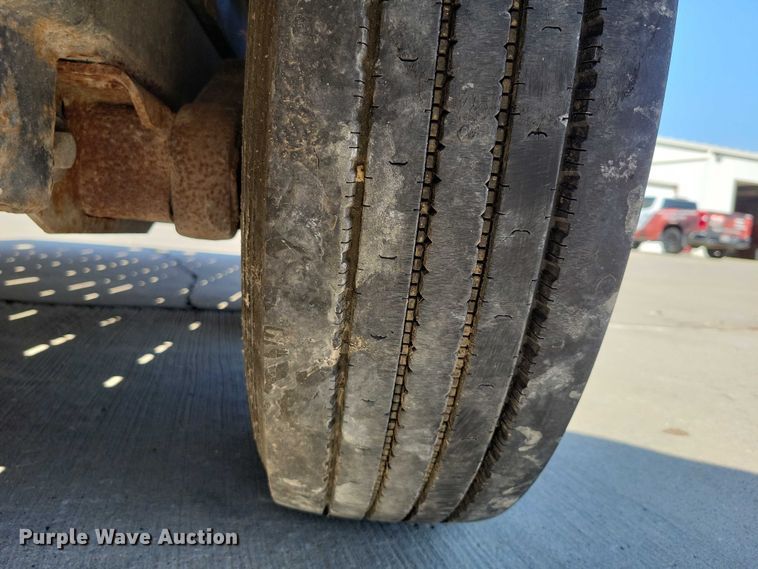 image for item EA2600 2014 Behnke Enterprises tilt deck equipment trailer