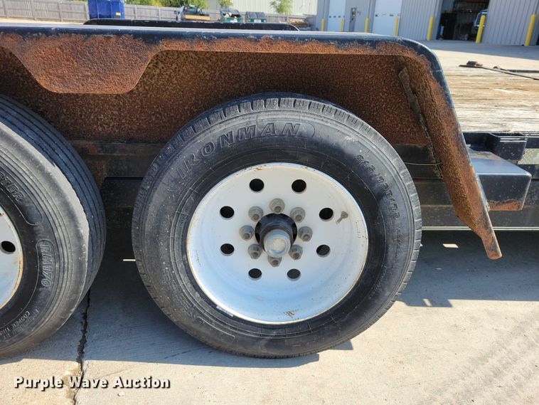 image for item EA2600 2014 Behnke Enterprises tilt deck equipment trailer