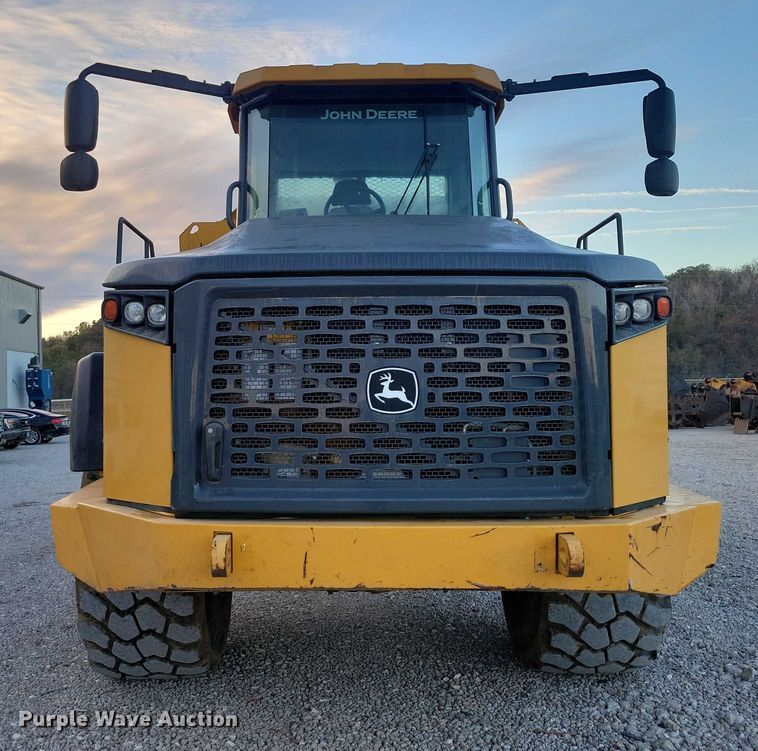 image for item EA2667 2016 John Deere 410E articulated haul truck