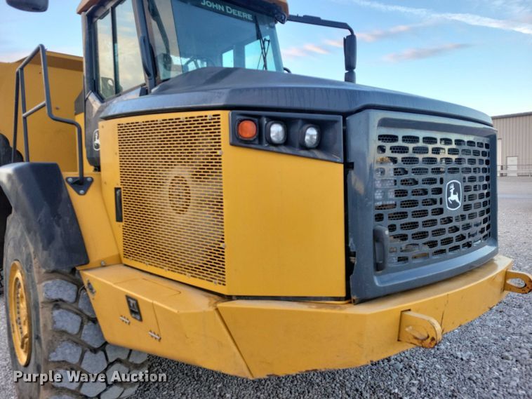 image for item EA2667 2016 John Deere 410E articulated haul truck