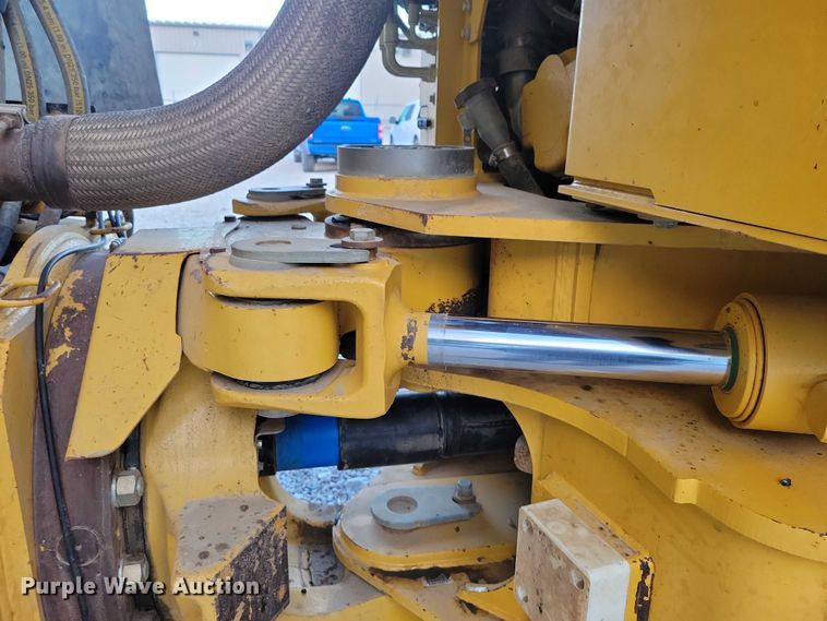 image for item EA2667 2016 John Deere 410E articulated haul truck