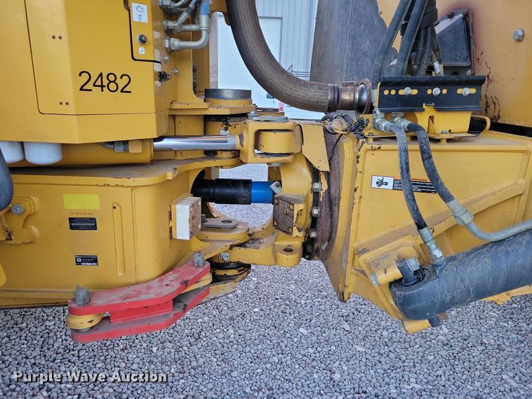 image for item EA2667 2016 John Deere 410E articulated haul truck